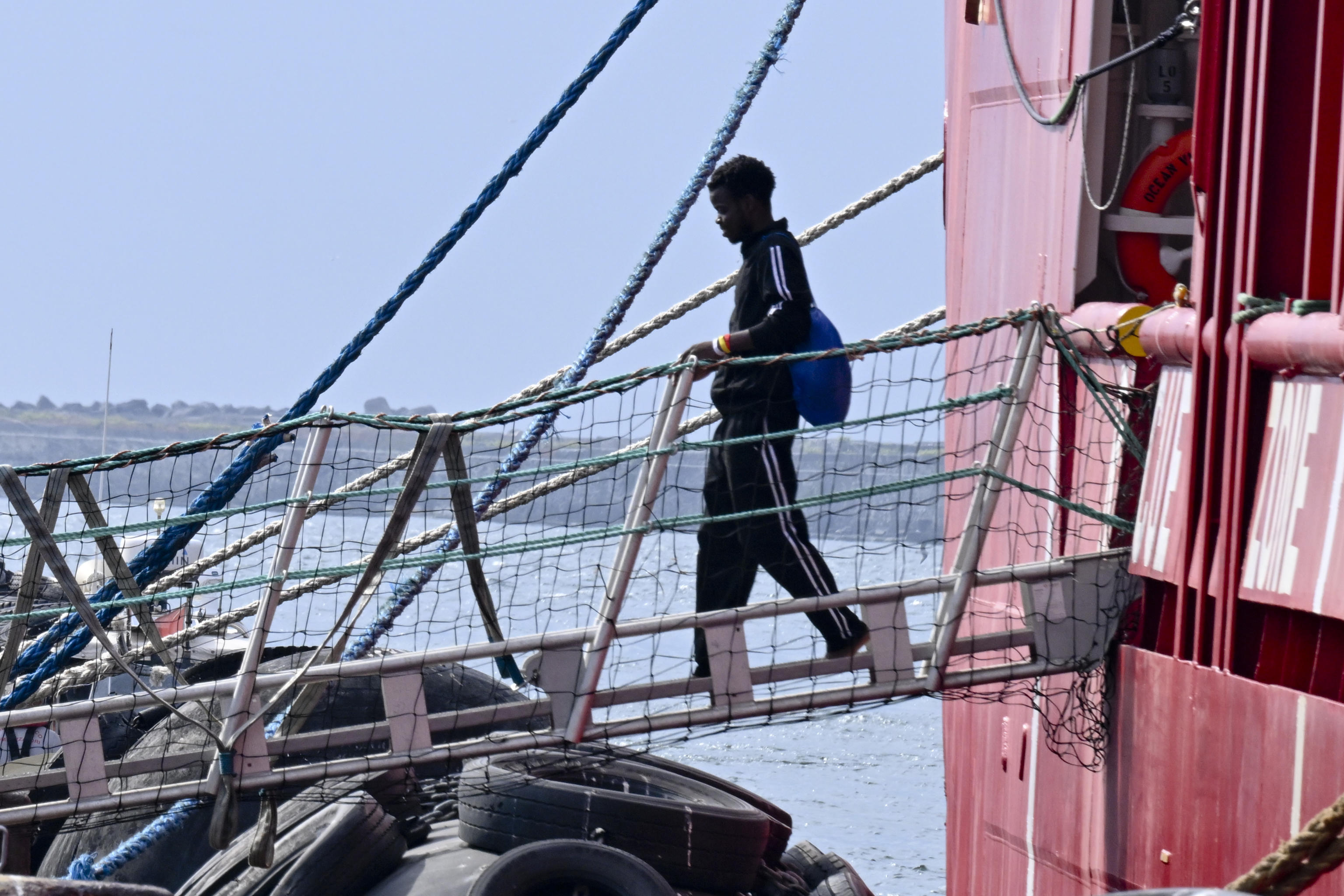 PERSONE MIGRANTI