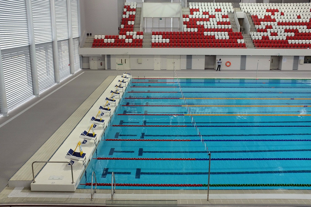 PISCINA OLIMPIONICA