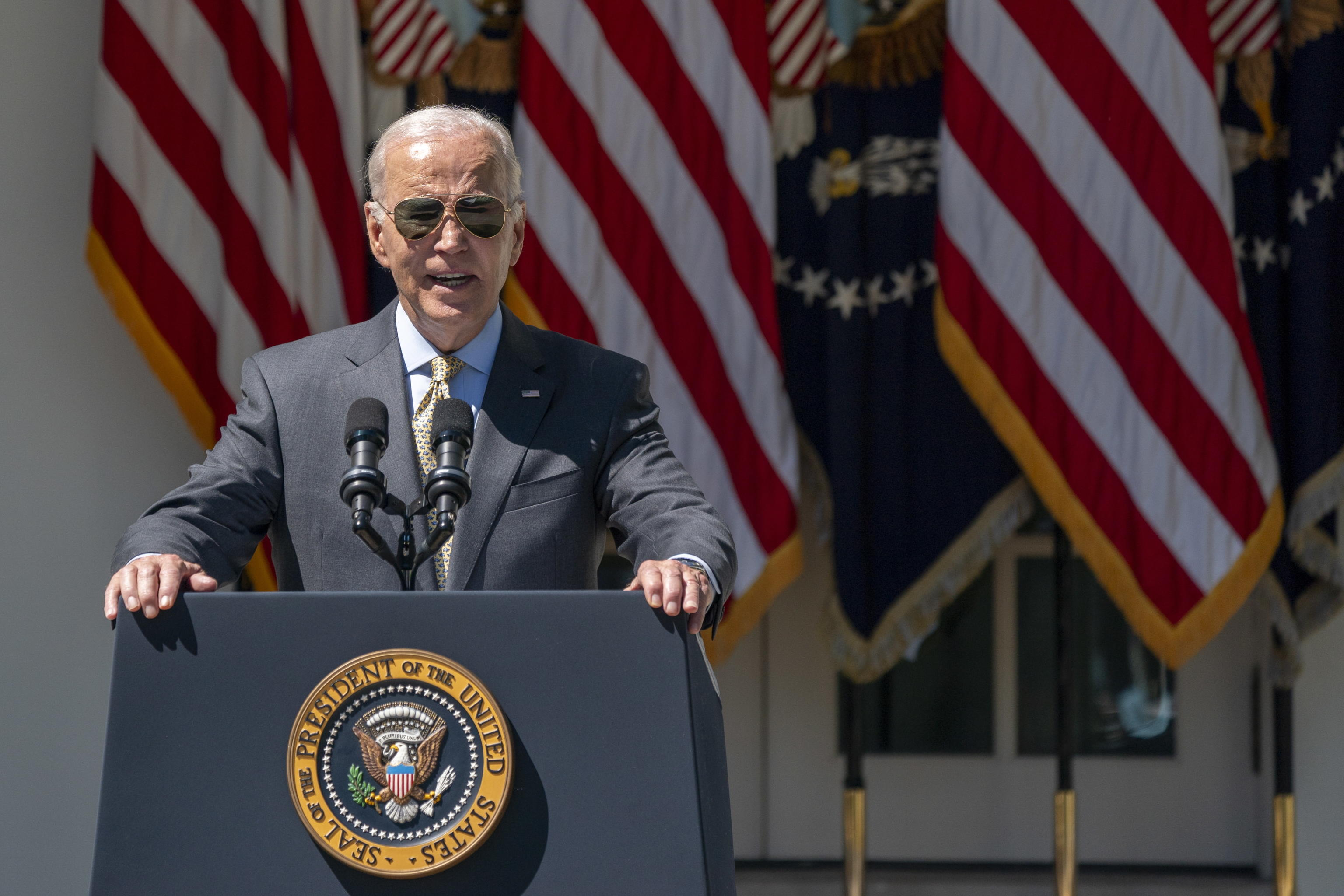 BIDEN