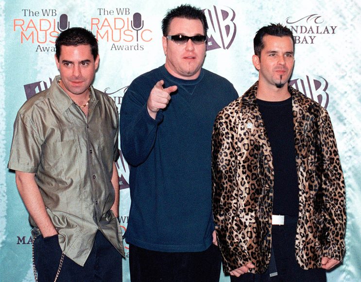 SMASH MOUTH