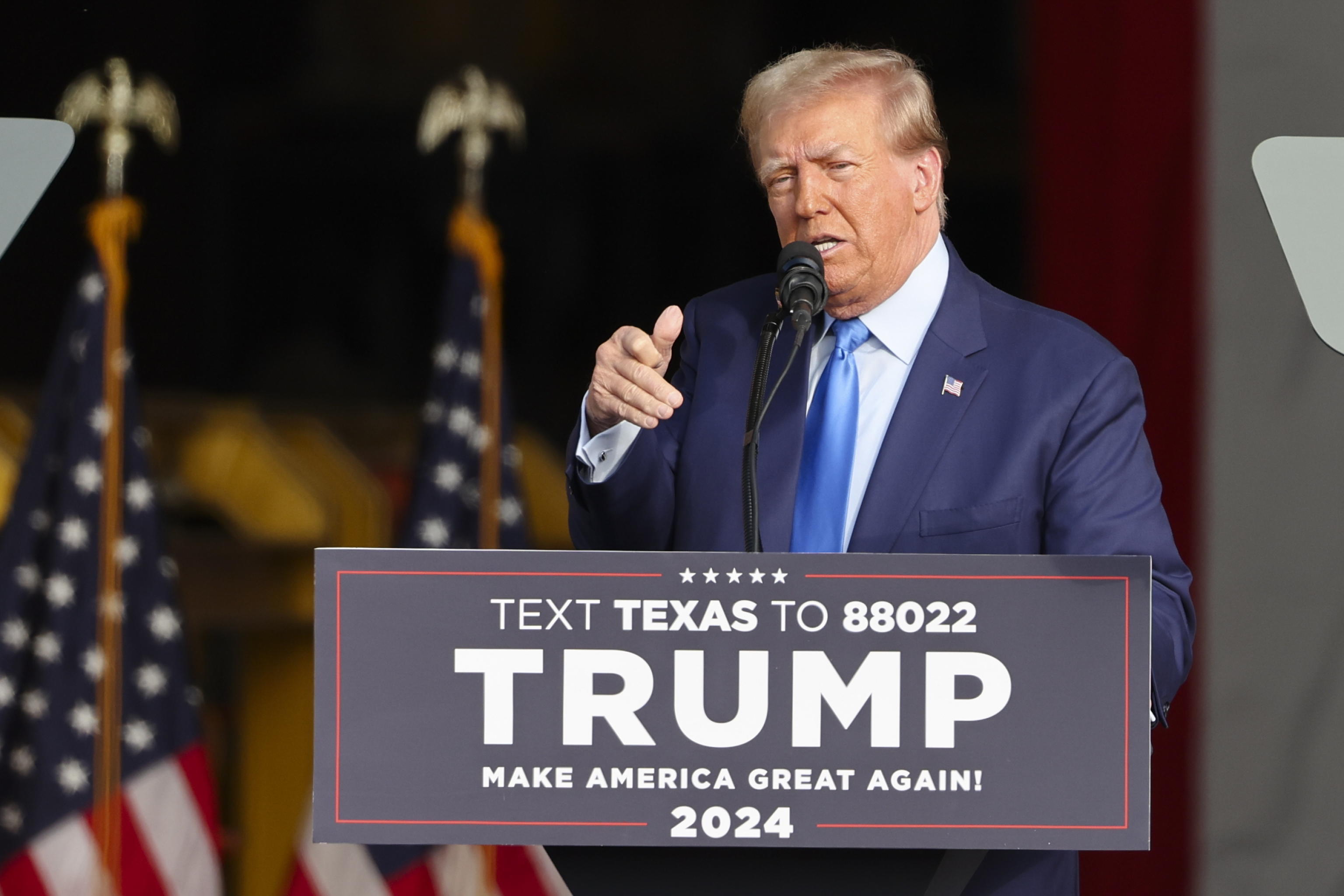 TRUMP