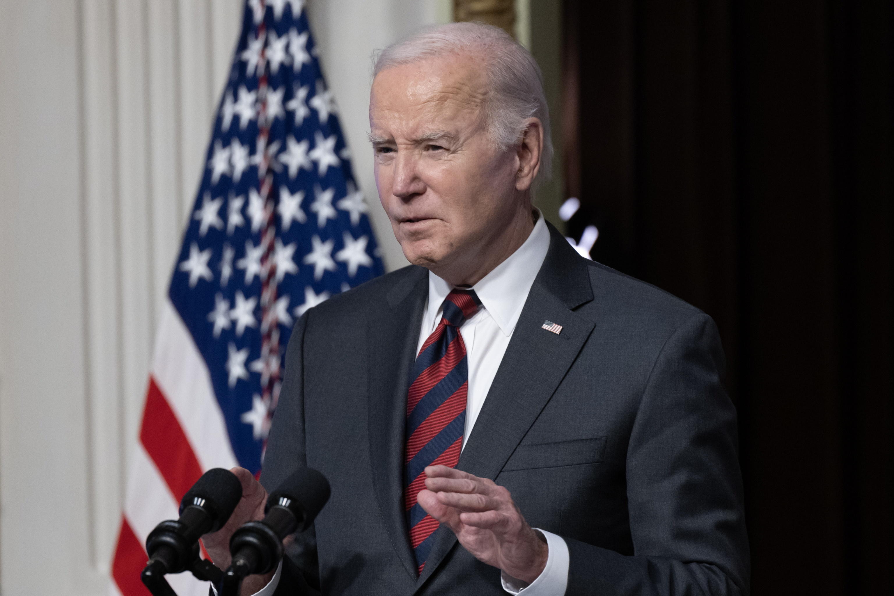BIDEN