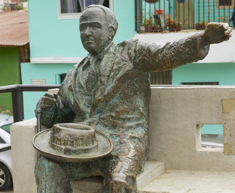PABLO NERUDA