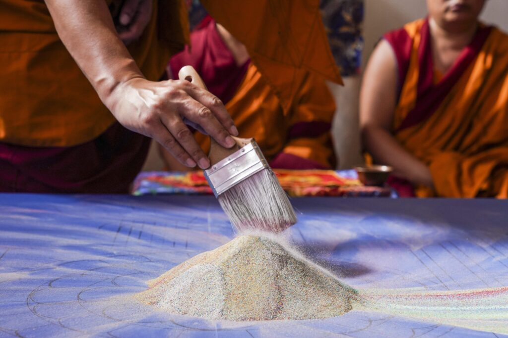 MANDALA SAND ART ARTE EFFIMERA