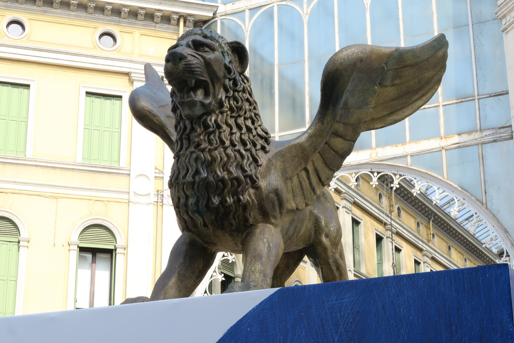 FESTIVAL DEL CINEMA DI VENEZIA LEONE