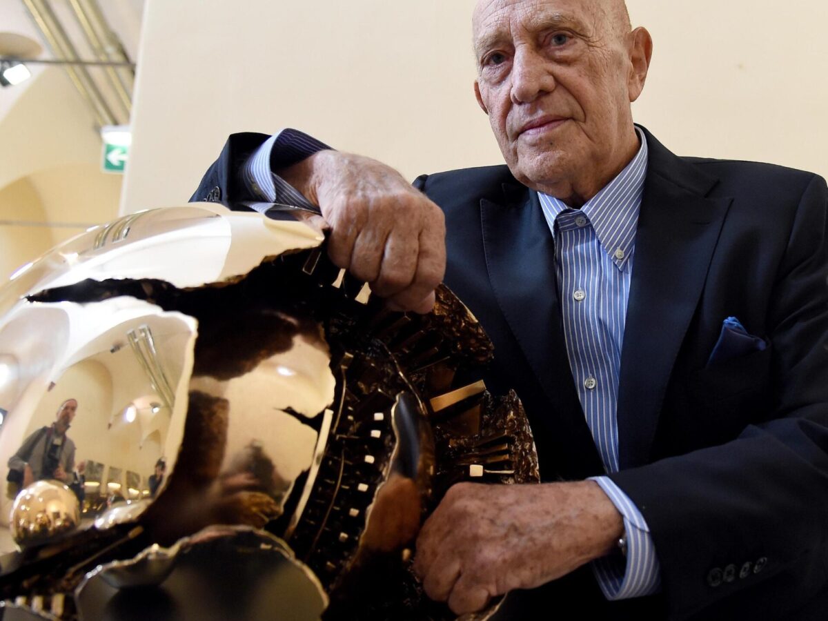 Addio Arnaldo Pomodoro, “tarlo” della materia